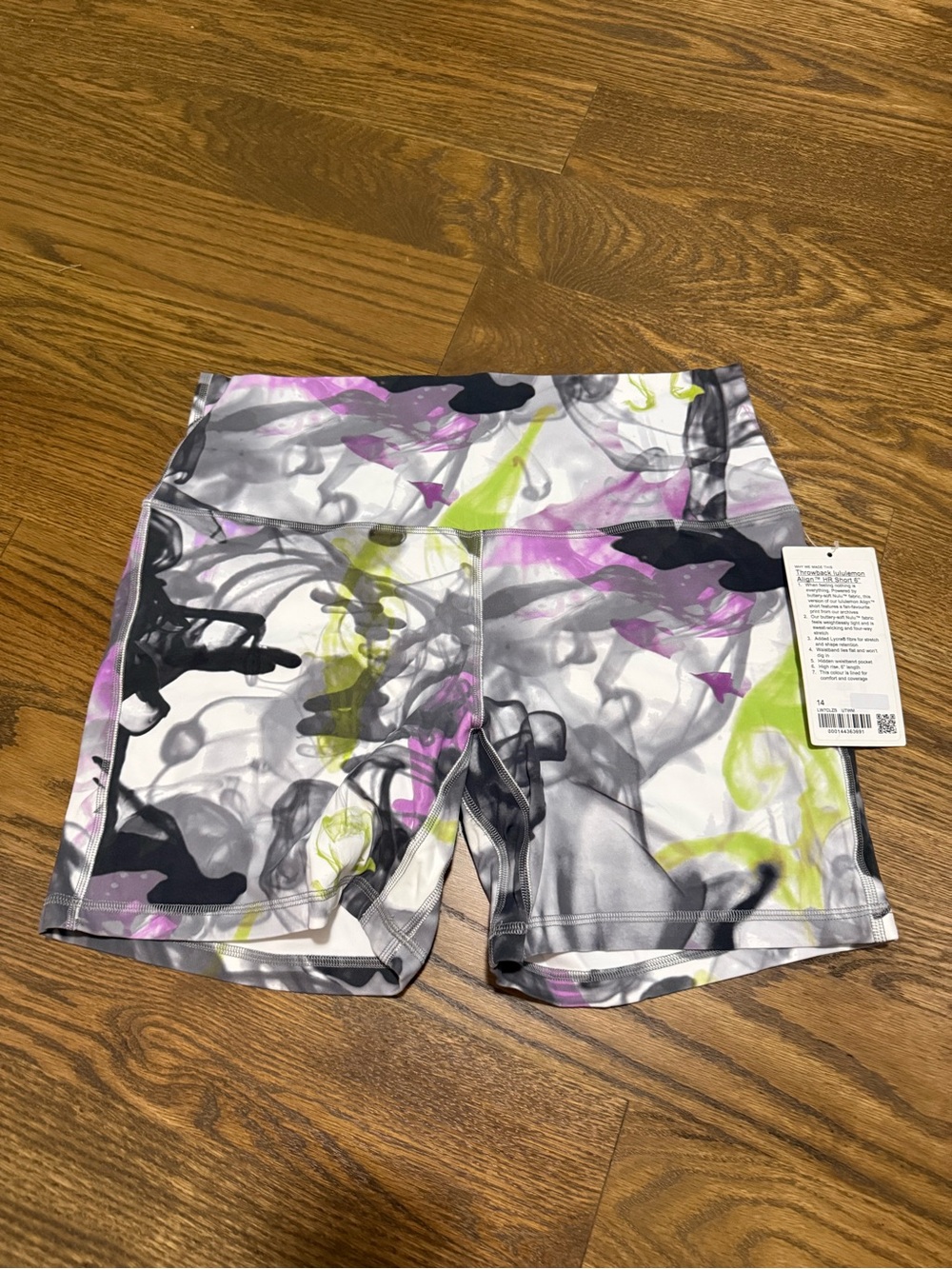 lululemon athletica Women's Multicolor Abstract Print Athletic Shorts
